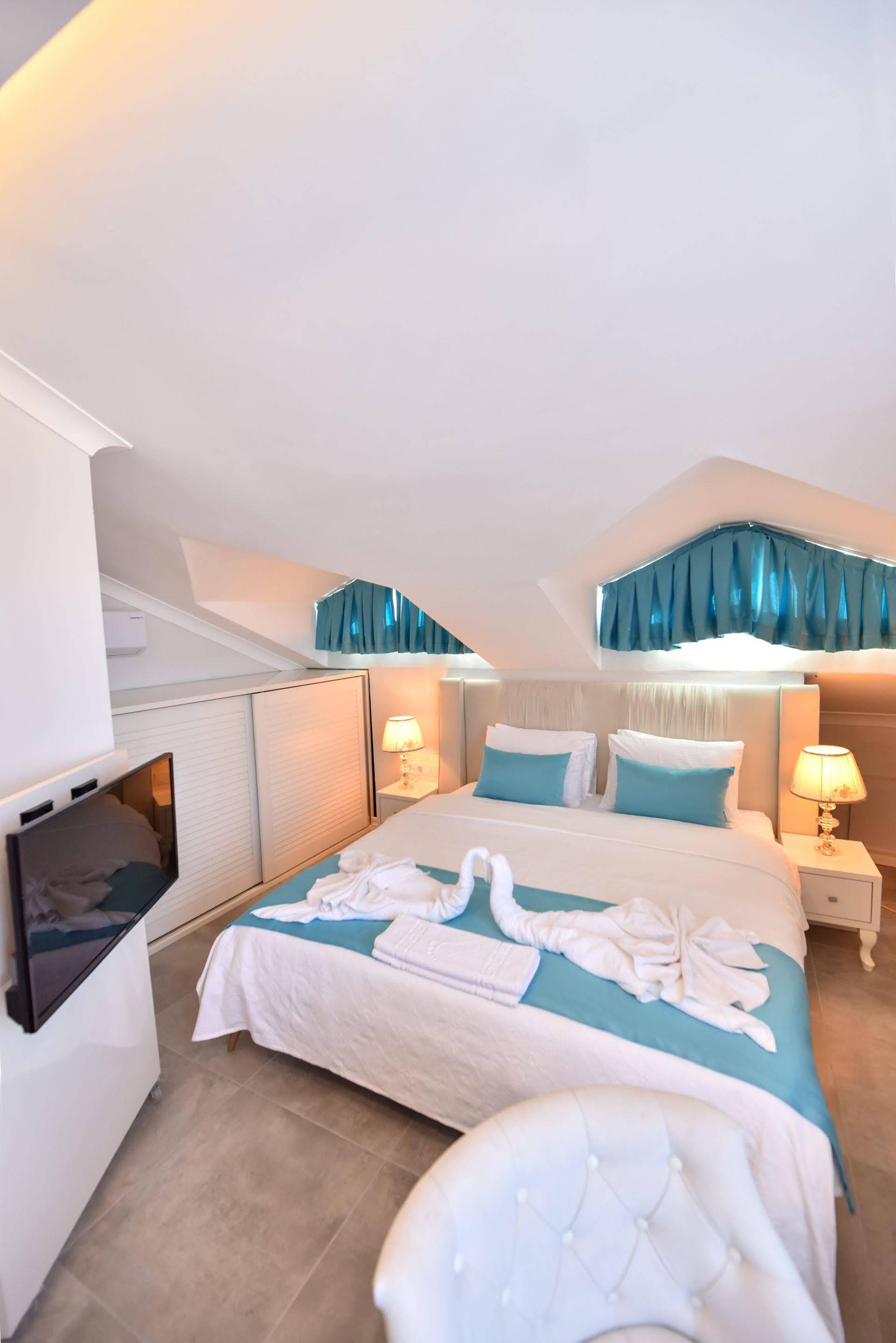 Monastery Suites Hotel-Fethiye Oludeniz Kültér fotó