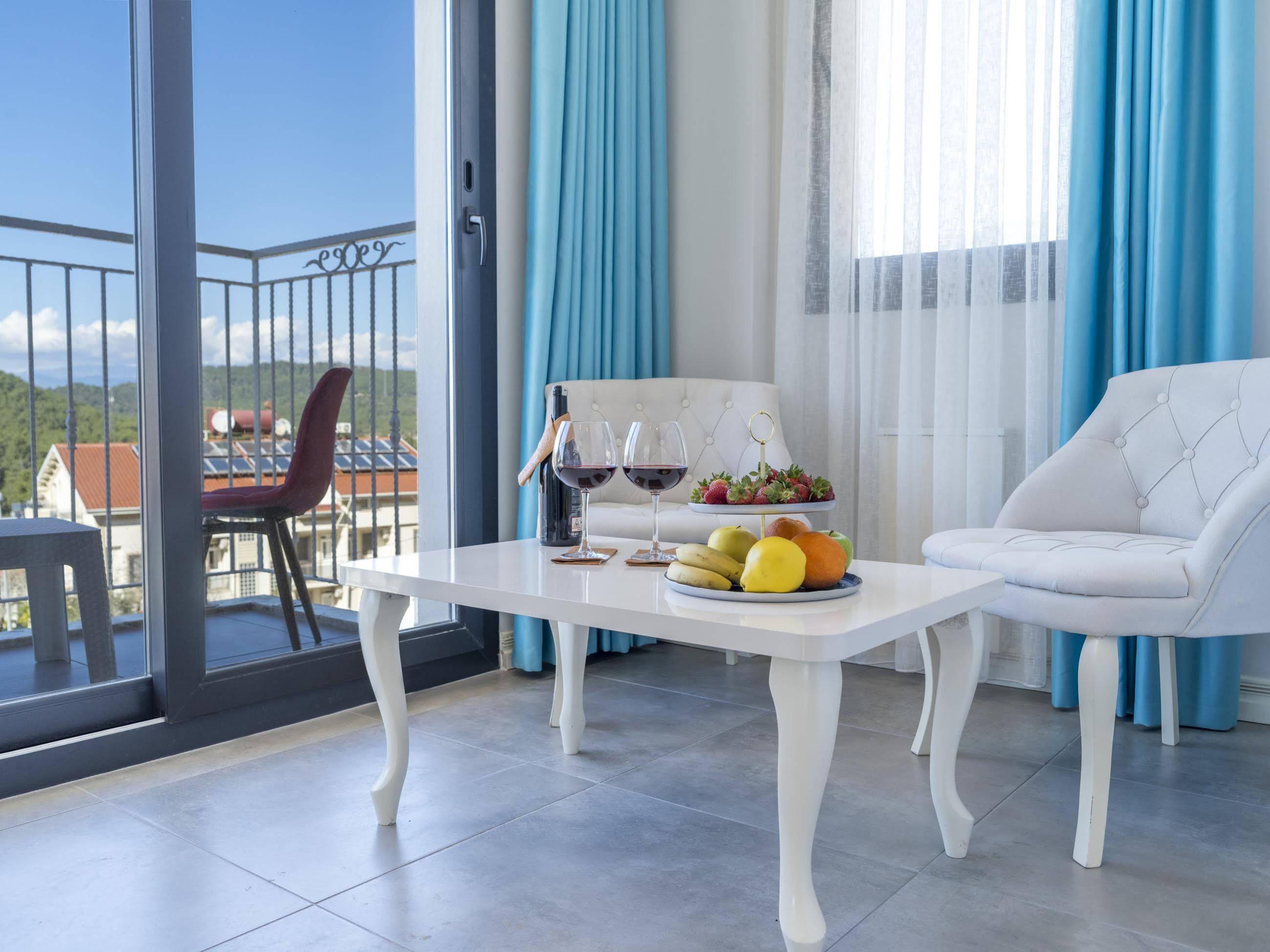 Monastery Suites Hotel-Fethiye Oludeniz Kültér fotó